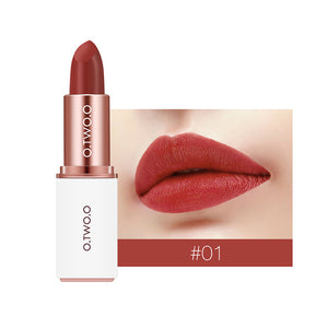 O.TWO.O Lipstick Matte Lips Makeup*